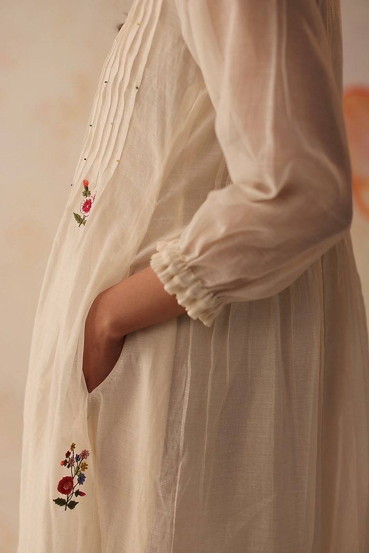 Ivory Chanderi 3D Floral Hand Embroidered Vacation Dress by Begum Pret at Pernia's Pop Up Shop