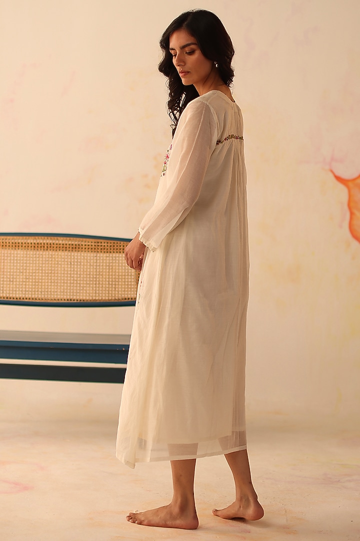 Ivory Chanderi 3D Floral Embroidered Vacation Dress by Begum Pret at Pernia's Pop Up Shop