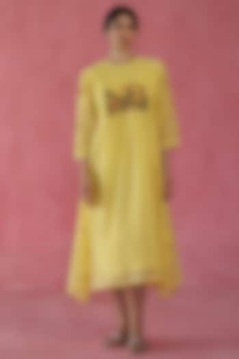 Lemon Yellow Chanderi Silk Hand Embroidered Midi Vacation Dress by Begum Pret at Pernia's Pop Up Shop