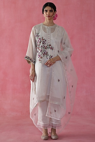 Ivory Banarasi Zari Silk Sequins Work Kurta Set by Begum Pret