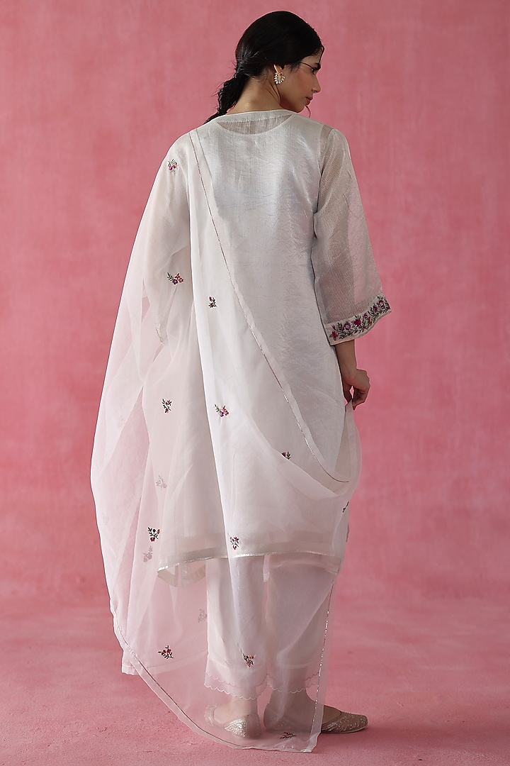 Ivory Banarasi Zari Silk Sequins Work Kurta Set by Begum Pret at Pernia's Pop Up Shop