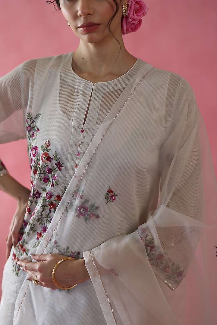 Ivory Banarasi Zari Silk Sequins Work Kurta Set by Begum Pret at Pernia's Pop Up Shop