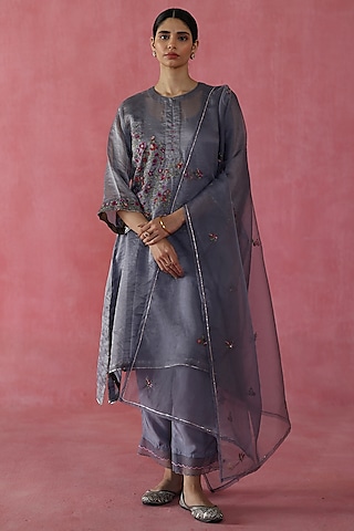 Grey Banarasi Zari Silk Sequins Work Kurta Set by Begum Pret