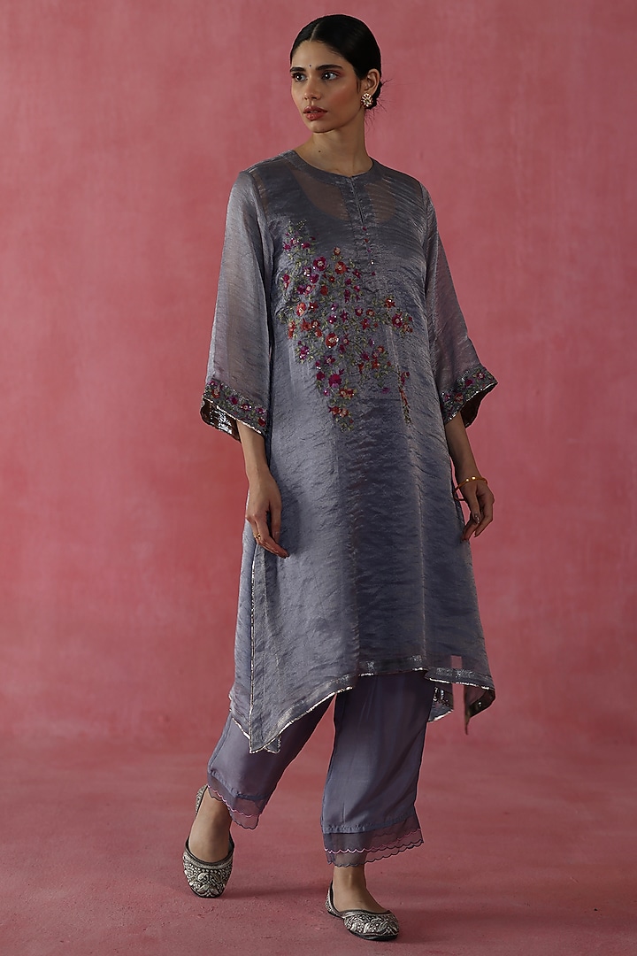 Grey Banarasi Zari Silk Sequins Work Kurta Set by Begum Pret at Pernia's Pop Up Shop