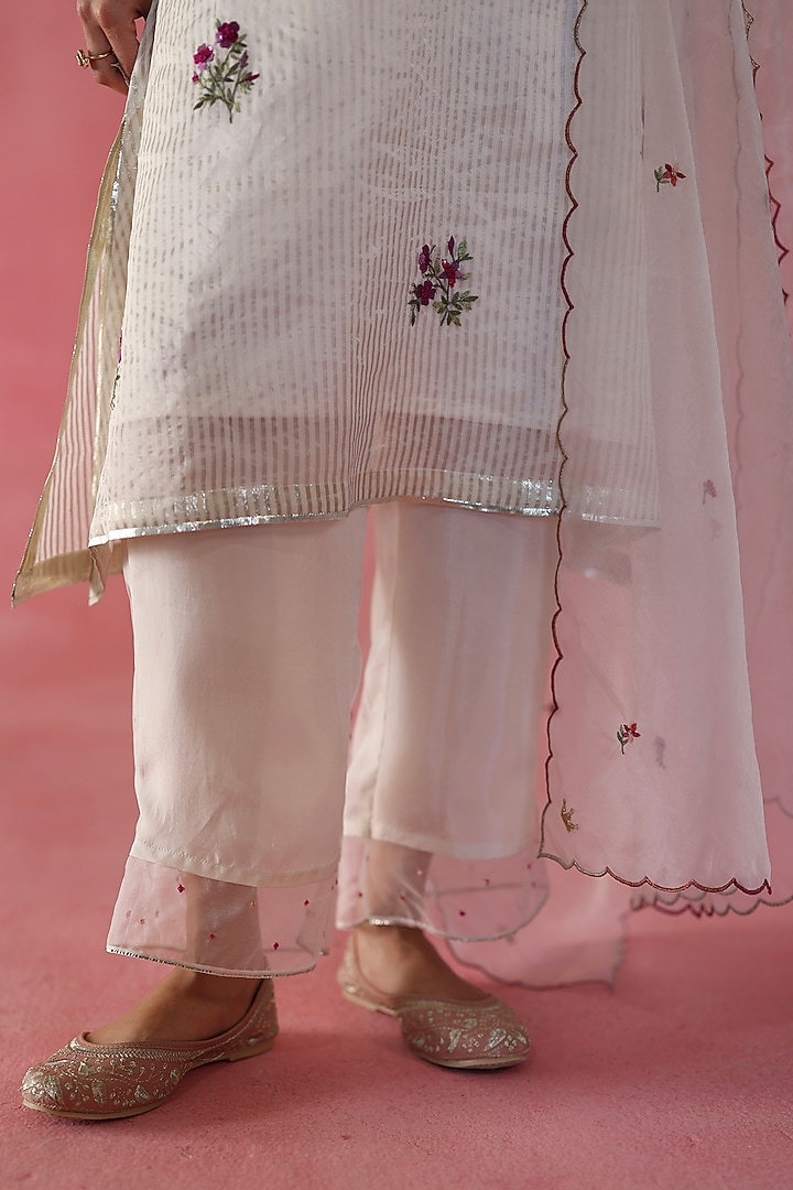 Ivory Banarasi Zari Silk Sequins Work Kurta Set by Begum Pret at Pernia's Pop Up Shop