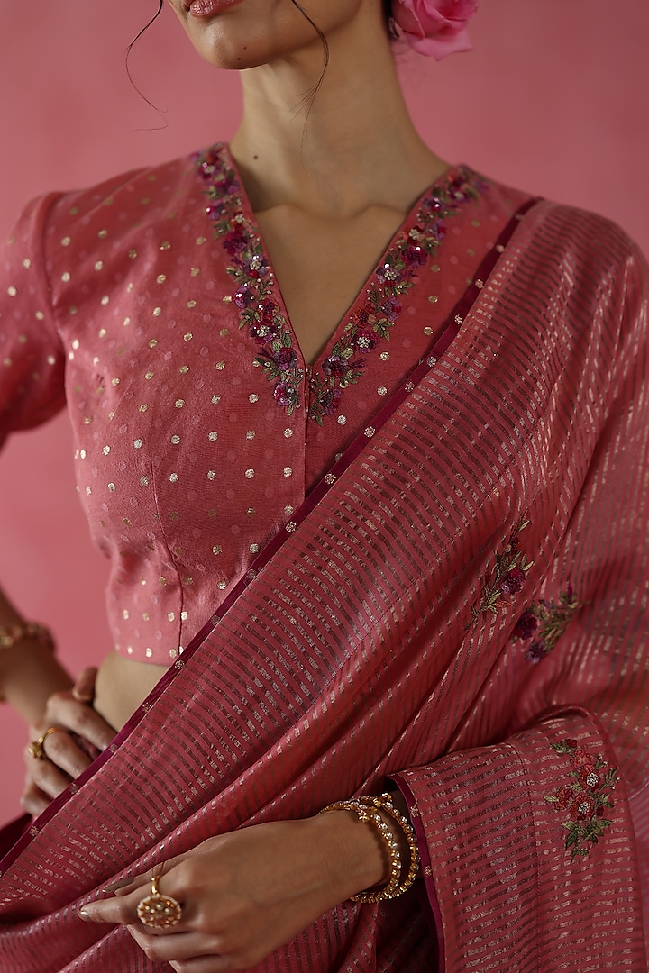 Peach Zari Silk Hand Embroidered Wedding Saree Set by Begum Pret at Pernia's Pop Up Shop