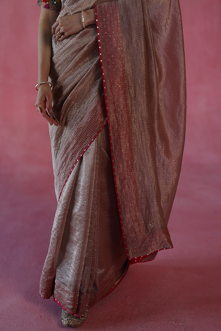 Beige Zari Silk Wedding Saree Set by Begum Pret at Pernia's Pop Up Shop