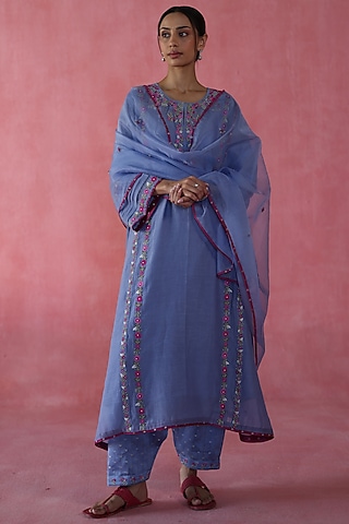 Periwinkle Chanderi Silk Hand Embroidered Kurta Set by Begum Pret