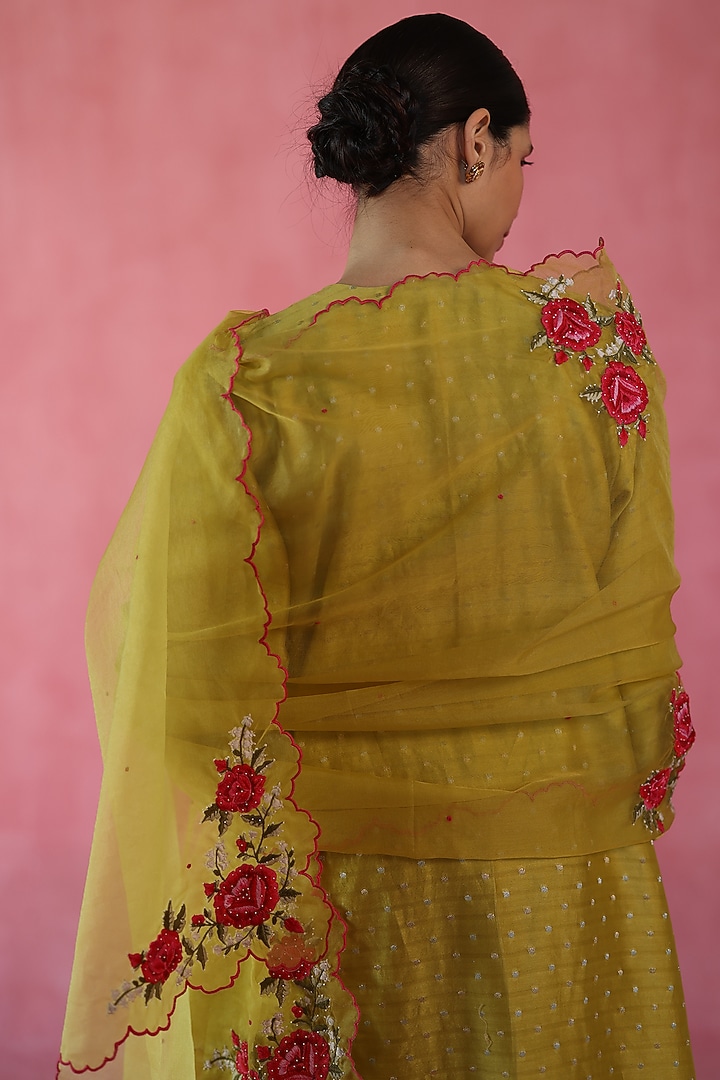 Yellow Zari Boota Chanderi Hand Work Kurta Set by Begum Pret at Pernia's Pop Up Shop