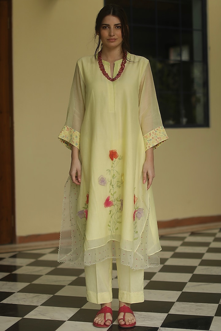 Lemon Yellow Embroidered Kurta Set by Begum Pret