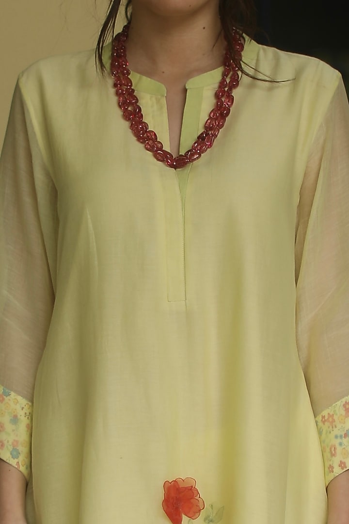 Lemon Yellow Embroidered Kurta Set by Begum Pret at Pernia's Pop Up Shop