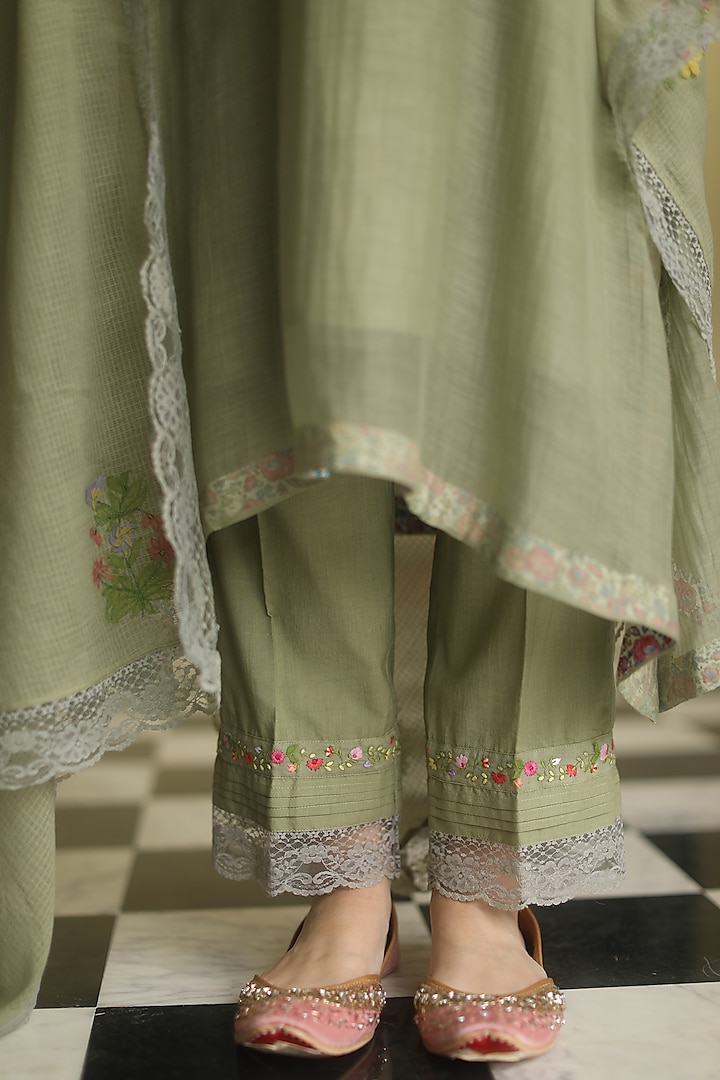 Olive Green Embroidered Kurta Set Design by Begum Pret at Pernia's Pop ...