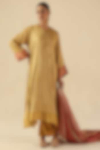 Golden Zari Silk Tissue Woven Striped Kurta Set by Begum Pret at Pernia's Pop Up Shop