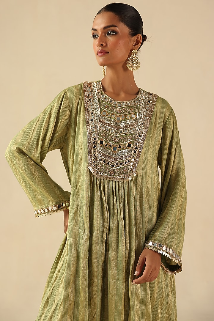 Green Zari Moonga Silk Mirror Hand Embroidered Kurta Set by Begum Pret at Pernia's Pop Up Shop