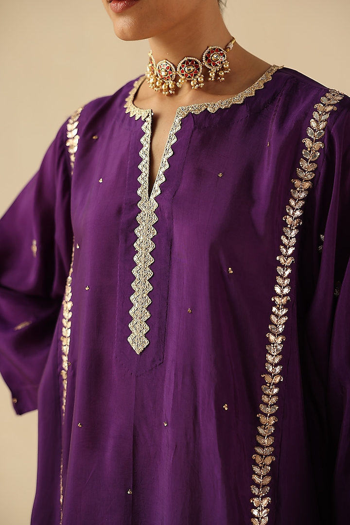 Purple Habutai Silk Gota Hand Embroidered A-Line Short Kurta Set by Begum Pret at Pernia's Pop Up Shop