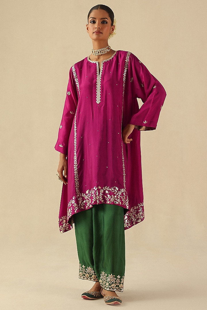 Fuchsia Habutai Silk Gota Hand Embroidered A-Line Short Kurta Set by Begum Pret at Pernia's Pop Up Shop