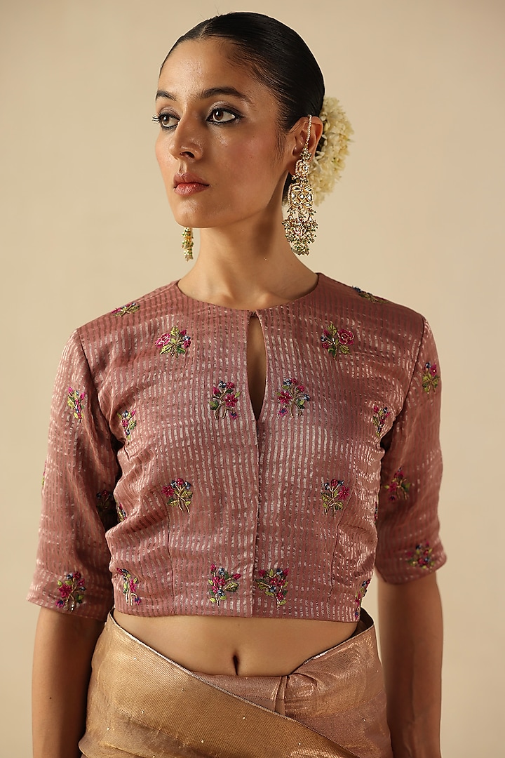 Peach Organza Tissue Silk Mukaish Embroidered Wedding Saree Set by Begum Pret at Pernia's Pop Up Shop