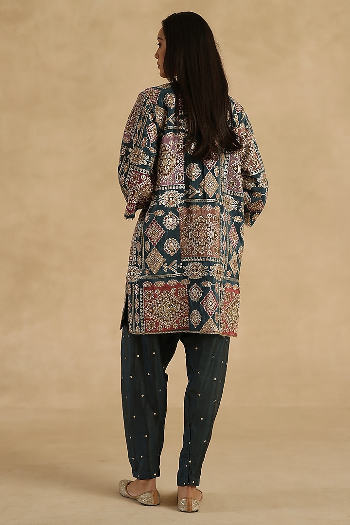 Blue Silk Zari Embroidered Kurta Set by Begum Pret at Pernia's Pop Up Shop