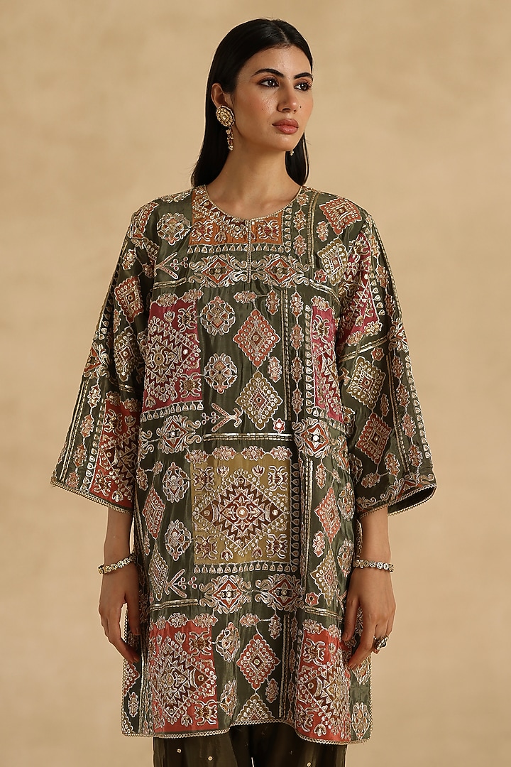 Olive Green Silk Zari Embroidered Kurta Set by Begum Pret at Pernia's Pop Up Shop