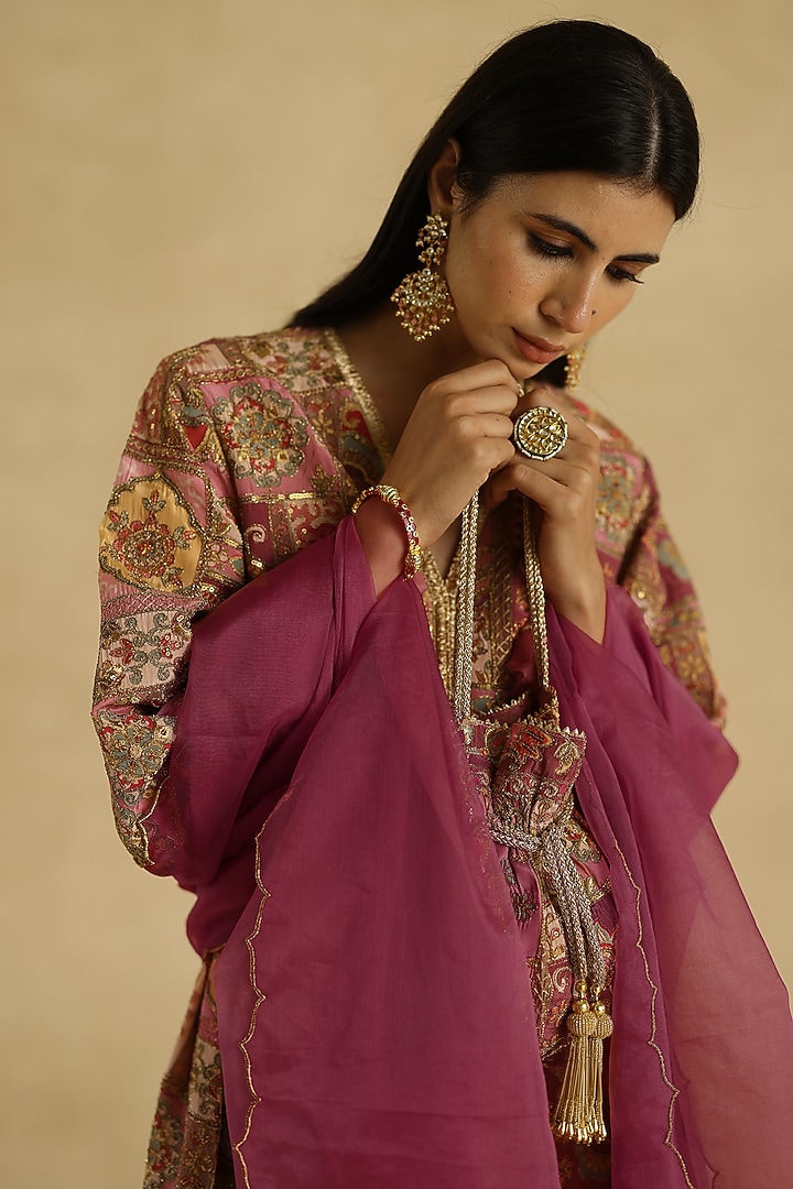 Plum Silk Floral Patchwork Straight Kurta Set by Begum Pret at Pernia's Pop Up Shop