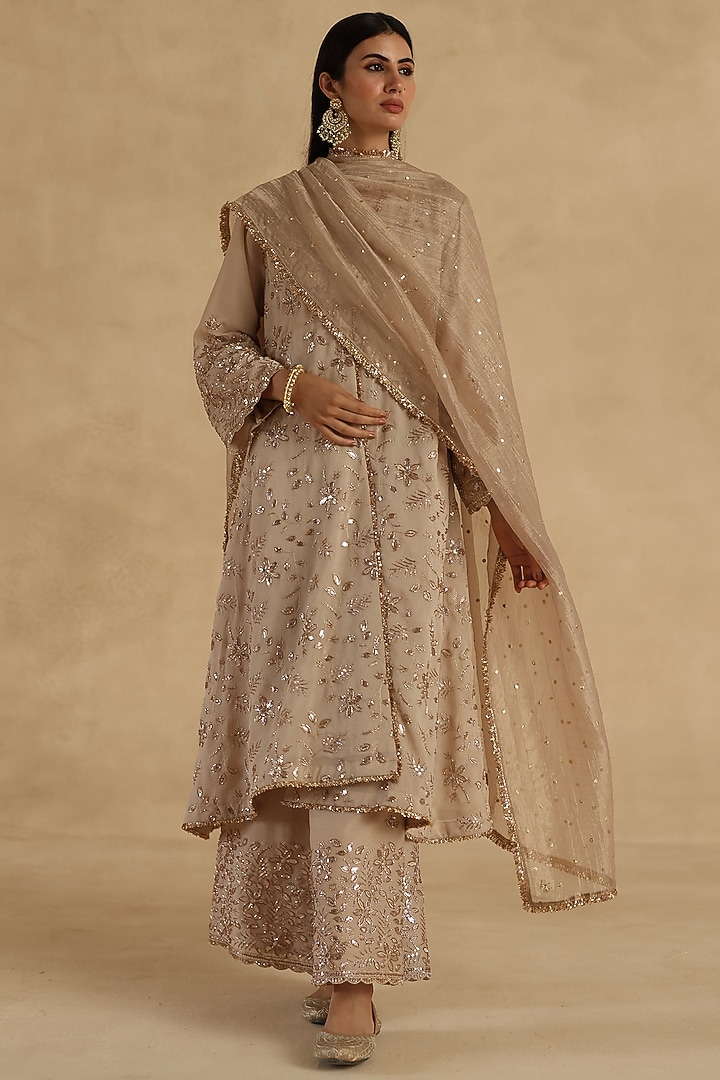 Beige Crushed Crepe Sequins Embroidered Straight Kurta Set by Begum Pret at Pernia's Pop Up Shop