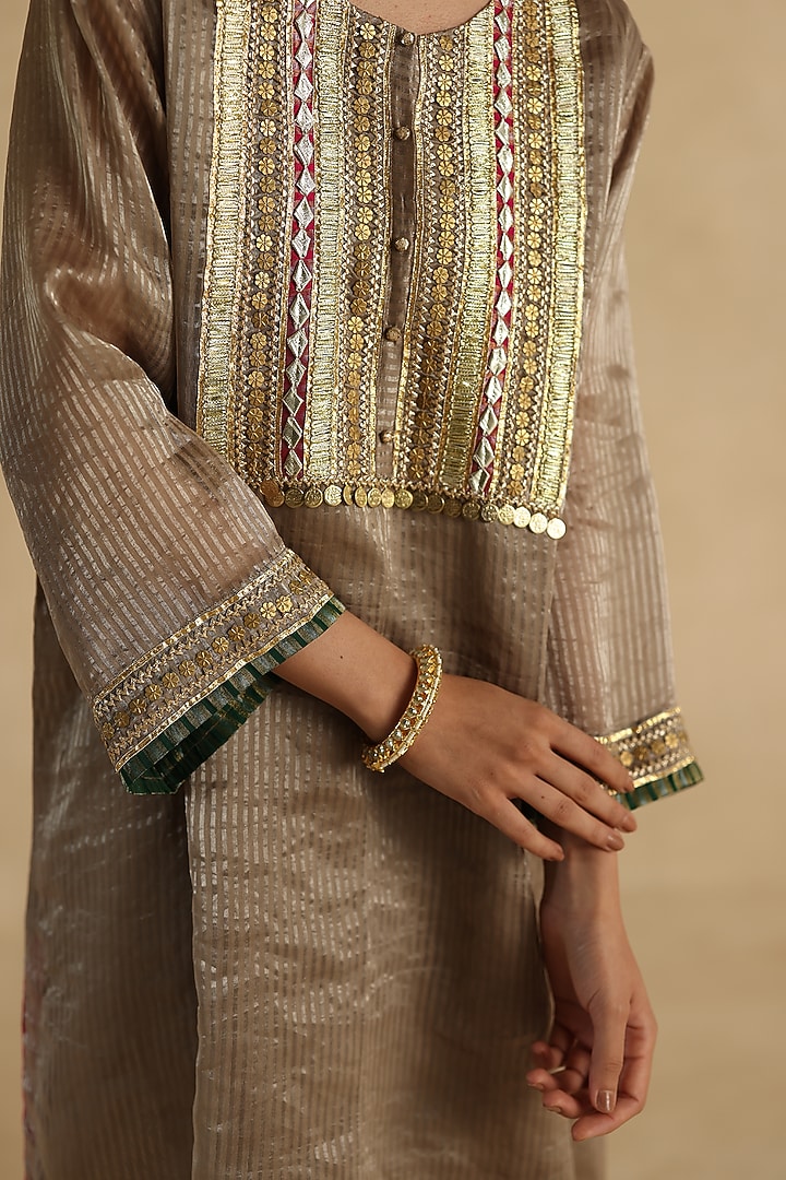 Grey Tissue Zari Silk Striped Embroidered Kurta Set by Begum Pret at Pernia's Pop Up Shop