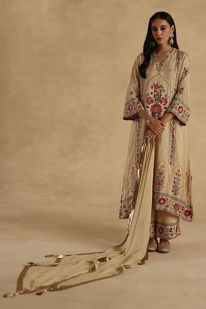 Beige Habutai Silk Floral Embroidered Kurta Set by Begum Pret at Pernia's Pop Up Shop