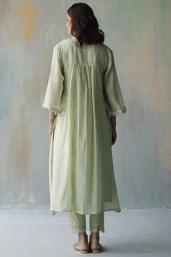 Green Handloom Chanderi Kurta Set by Begum Pret at Pernia's Pop Up Shop