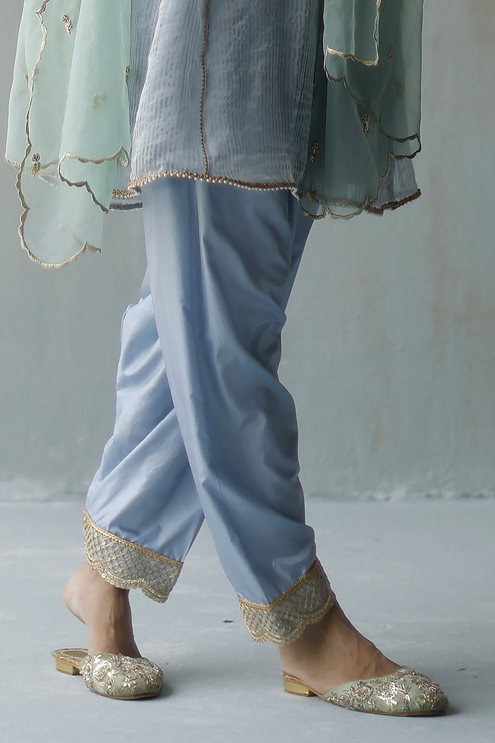 Aqua Blue Organza Embroidered Dupatta by Begum Pret at Pernia's Pop Up Shop