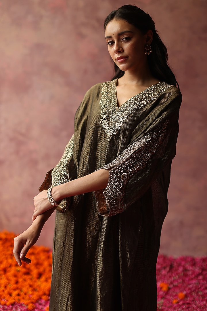 Olive Zari Tissue Embellished Phiran Kurta Set by Begum Pret at Pernia's Pop Up Shop