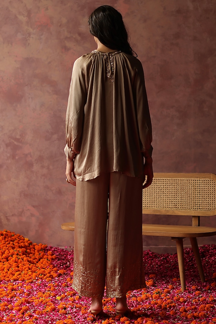 Champagne Gold Satin Embroidered Co-Ord Set by Begum Pret at Pernia's Pop Up Shop