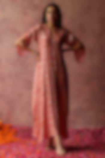 Peach Georgette Embellished Kaftan Dress by Begum Pret at Pernia's Pop Up Shop