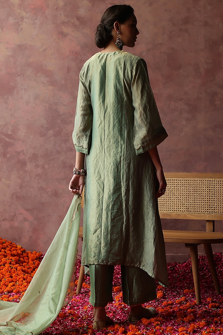 Green Zari Silk Embroidered A-Line Kurta Set by Begum Pret at Pernia's Pop Up Shop