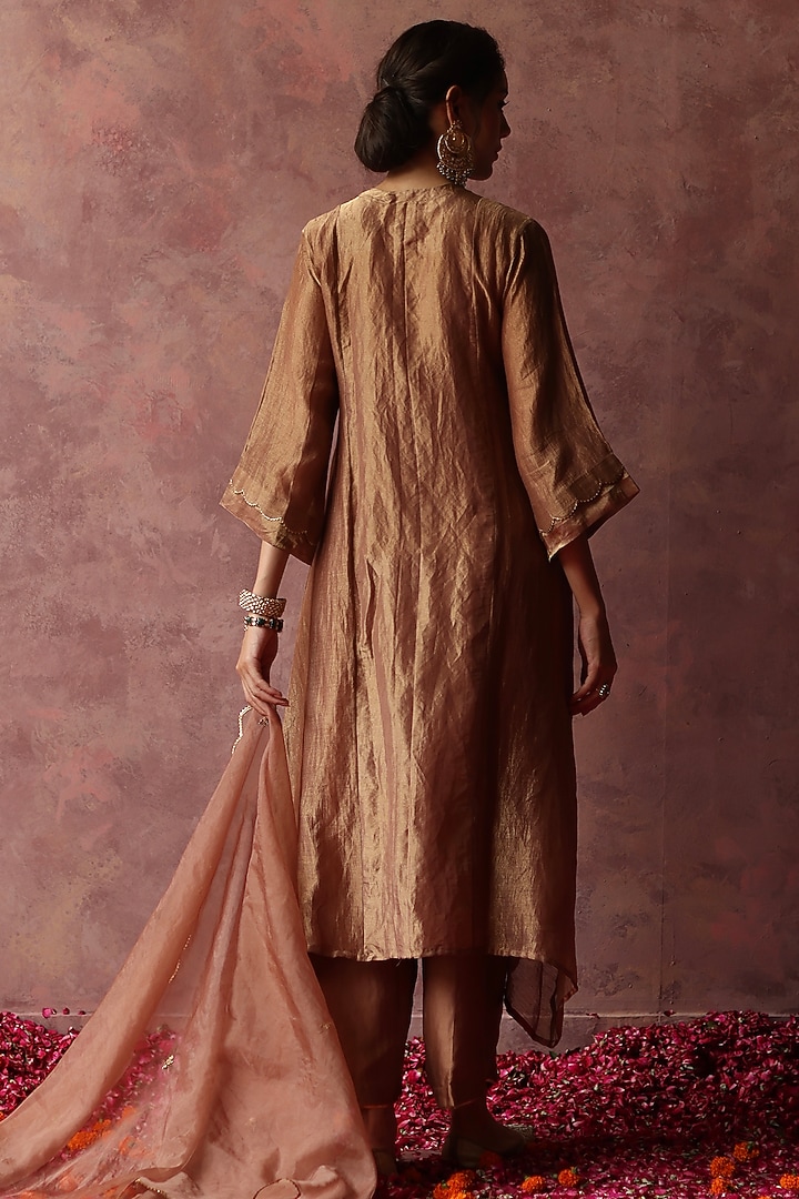 Champagne Gold Zari Silk Embroidered A-Line Kurta Set by Begum Pret at Pernia's Pop Up Shop