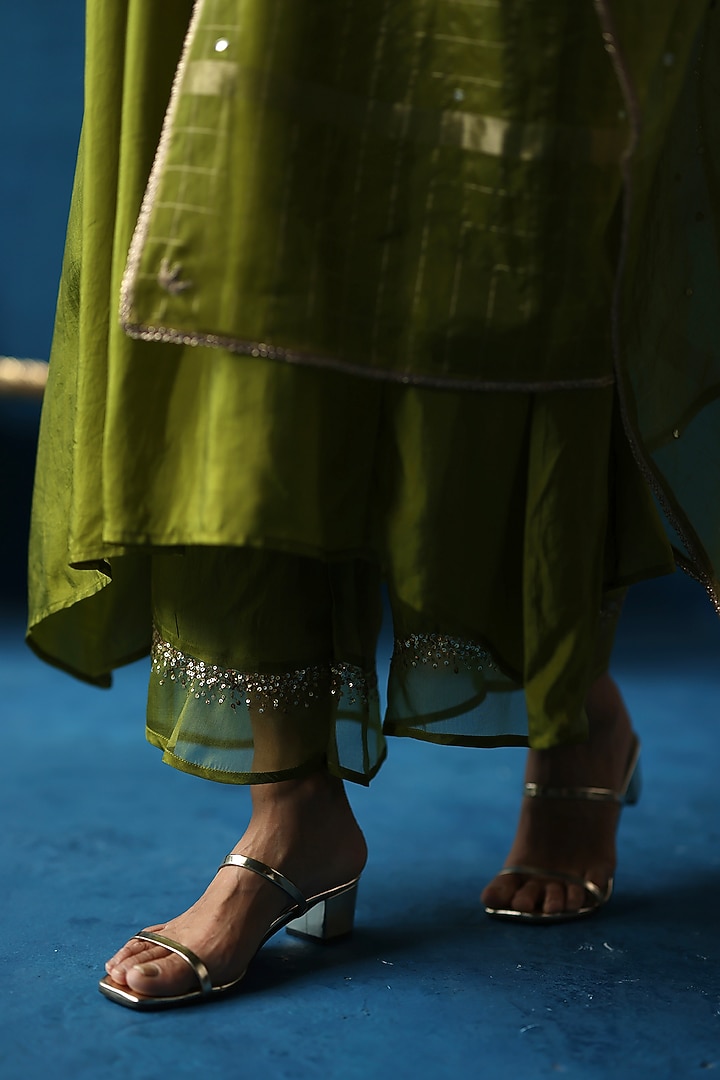 Green Blue Habutai Silk Kurta Set by Begum Pret at Pernia's Pop Up Shop