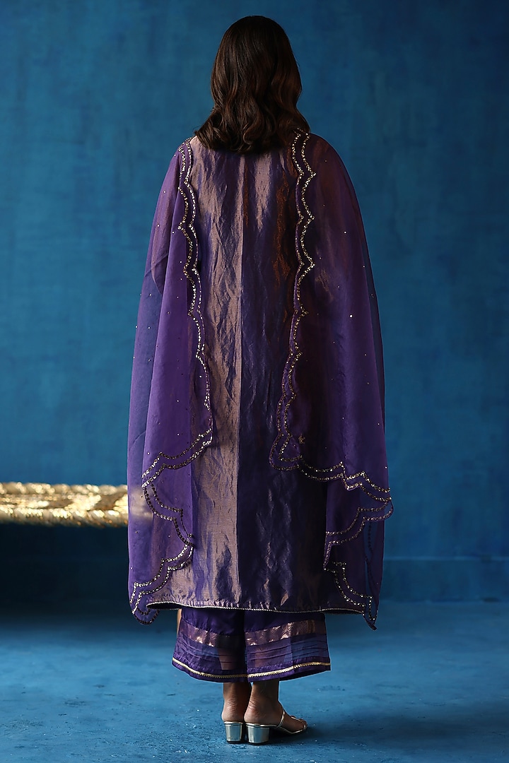 Purple Zari Silk Sequins Hand Embroidered kurta Set by Begum Pret at Pernia's Pop Up Shop