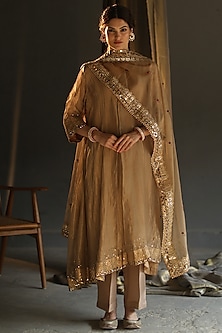 product-color-Beige