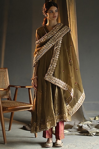 Deep Olive Hand Embroidered Asymmetrical Kurta Set by Begum Pret
