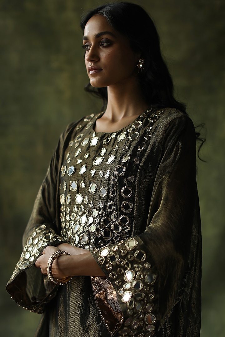 Olive Green Embellished Kaftan Set by Begum Pret at Pernia's Pop Up Shop