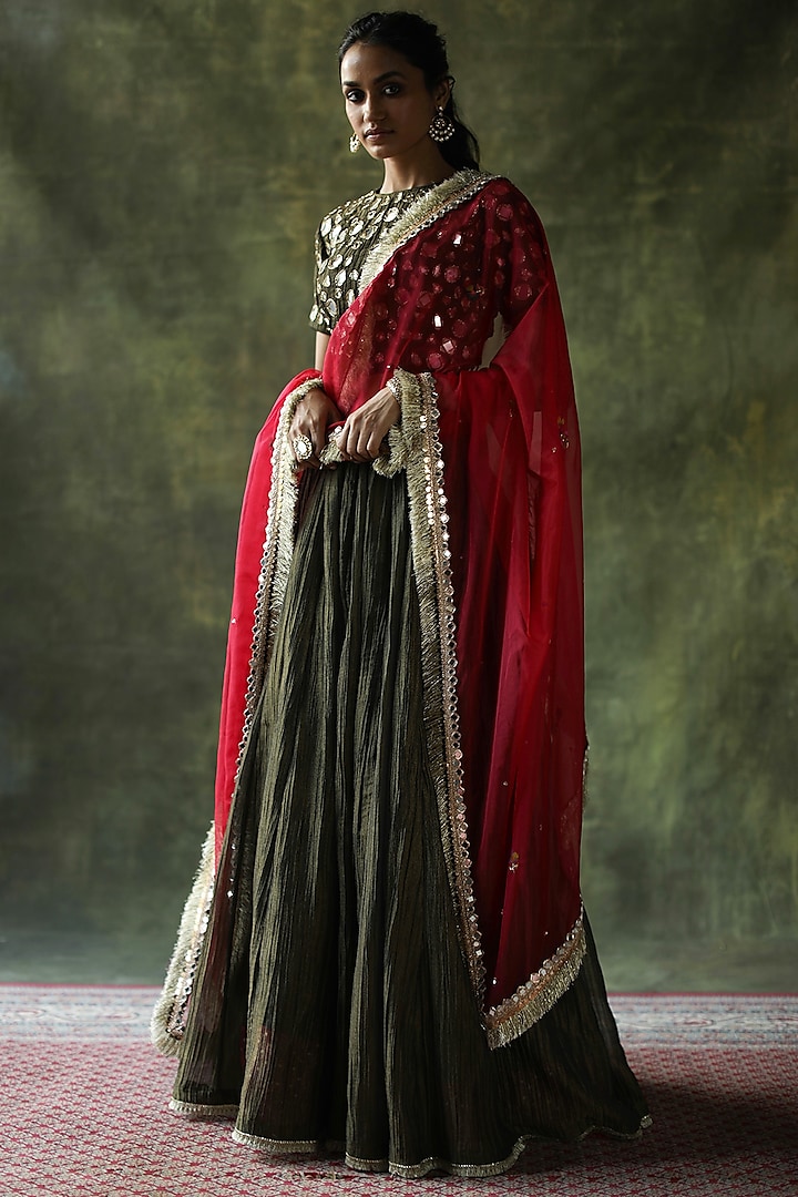 Olive Green Crinkled Silk Wedding Lehenga Set by Begum Pret at Pernia's Pop Up Shop