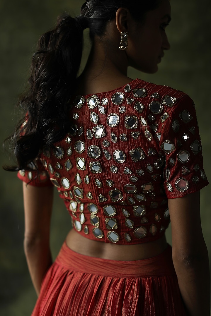 Magenta Pink Crinkled Silk Wedding Lehenga Set by Begum Pret at Pernia's Pop Up Shop