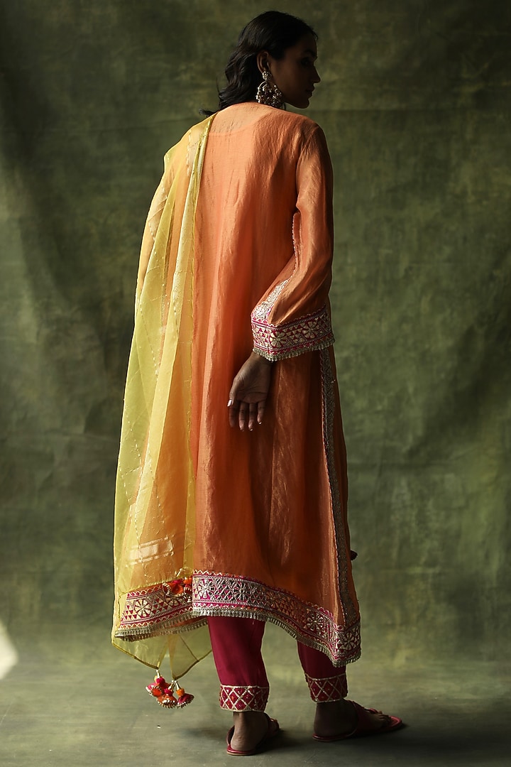 Burnt Orange Embroidered Kurta Set by Begum Pret at Pernia's Pop Up Shop