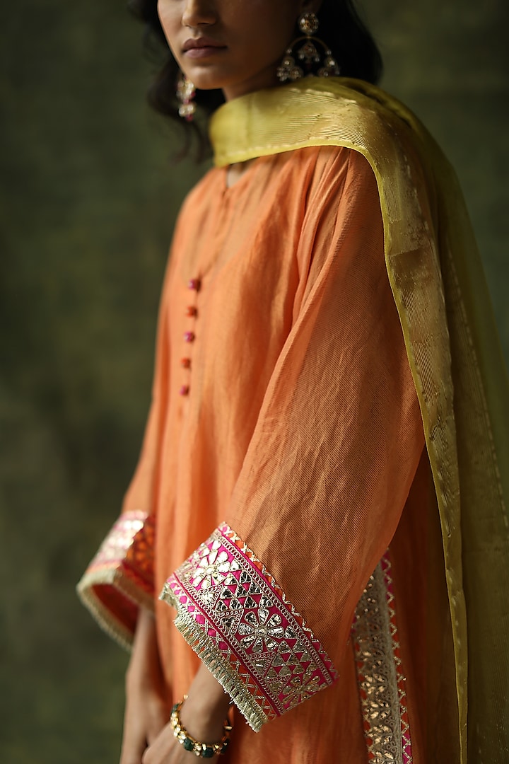 Burnt Orange Embroidered Kurta Set by Begum Pret at Pernia's Pop Up Shop