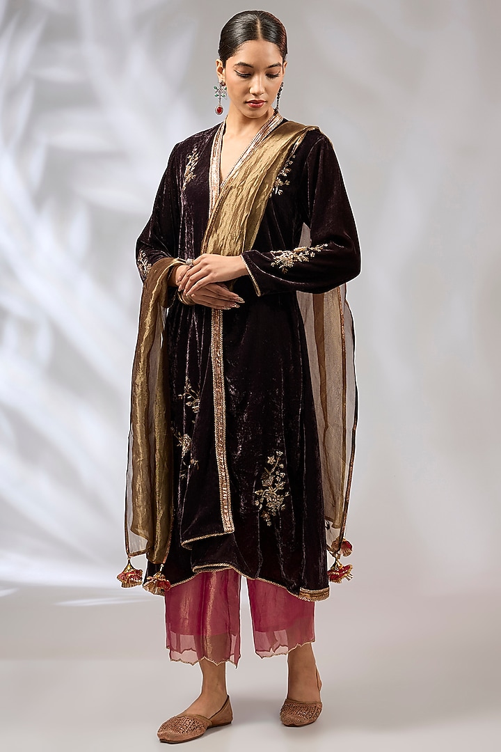 Purple Velvet Zardosi Work A-Line Kurta Set by Begum Pret at Pernia's Pop Up Shop