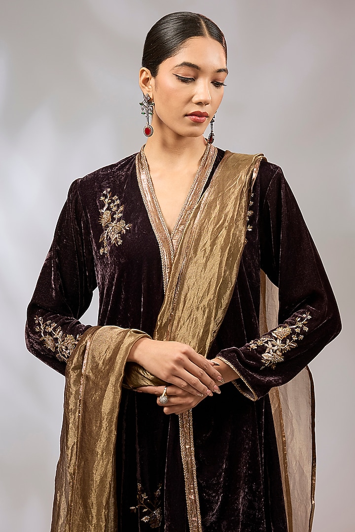 Purple Velvet Zardosi Work A-Line Kurta Set by Begum Pret at Pernia's Pop Up Shop