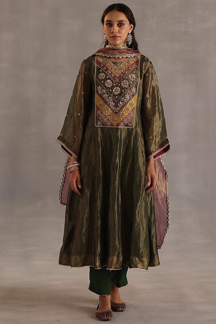Olive Green Tissue Silk Hand Embroidered Kurta Set by Begum Pret at Pernia's Pop Up Shop