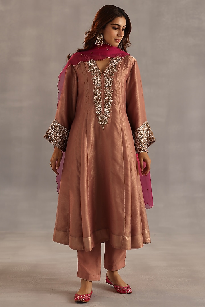 Orange Tissue Silk Sequins Work Kurta Set by Begum Pret at Pernia's Pop Up Shop