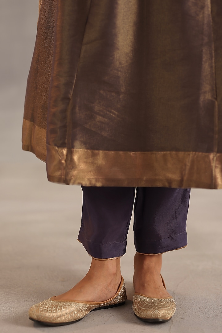 Grey Tissue Silk Sequins Embroidered Kurta Set by Begum Pret at Pernia's Pop Up Shop