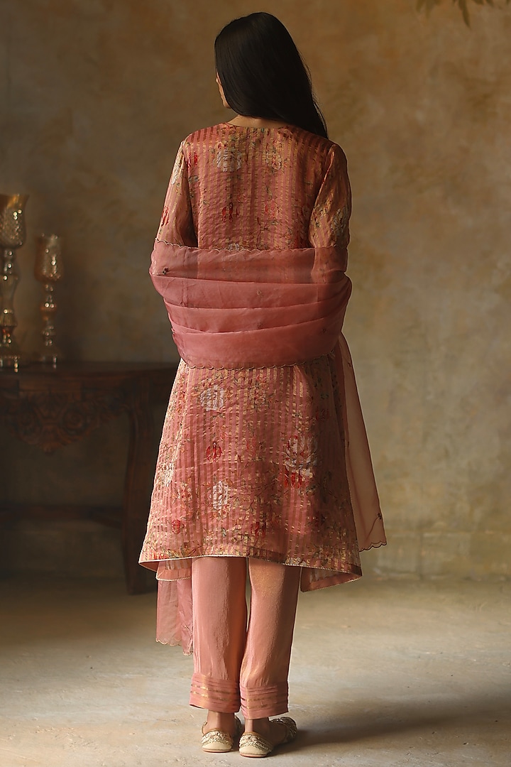 Peach Silk Tissue Pearl Asymmetric Kurta Set by Begum Pret at Pernia's Pop Up Shop