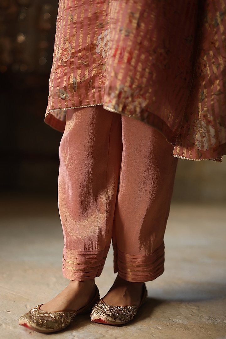 Peach Silk Tissue Pearl Asymmetric Kurta Set by Begum Pret at Pernia's Pop Up Shop